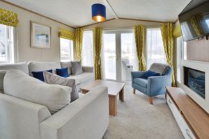 Living area- click for photo gallery